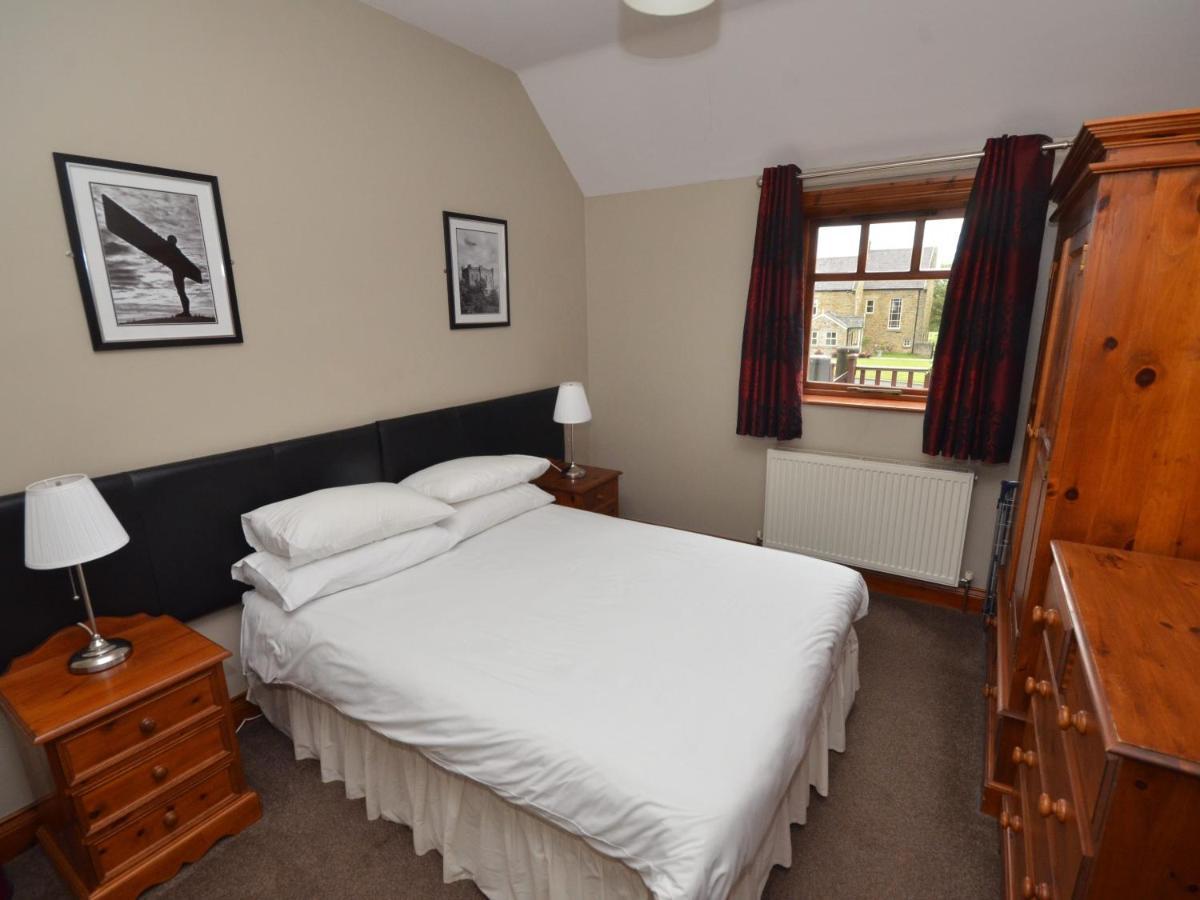 Plawsworth Hall Serviced Cottages And Apartments Durham Room photo